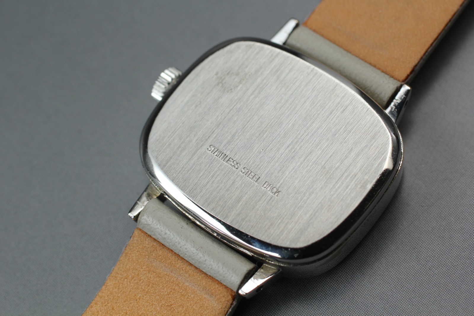 1976 Near MINT OMEGA Geneve 24mm 511.413 Manual White Dial Women’s Watch Vintage