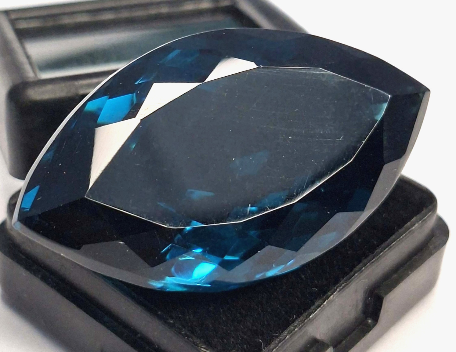 Lab Created Blue Topaz Marquise Shape58-60 Ct Certified Loose Gemstone TQ1858