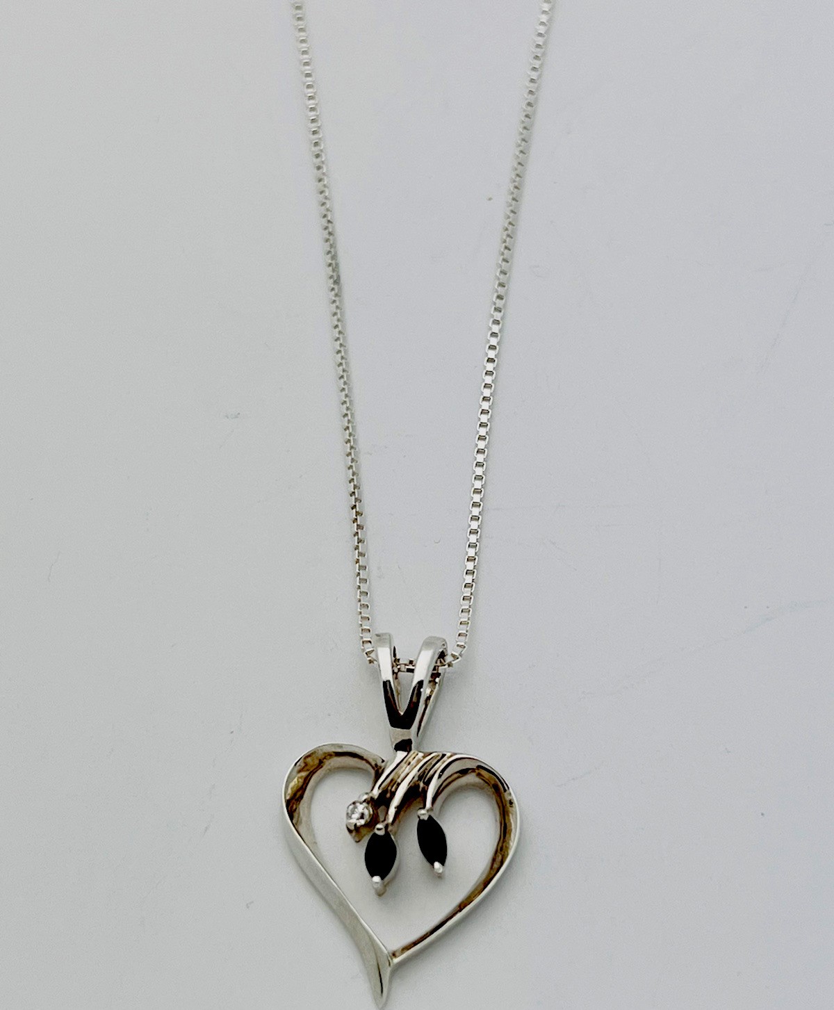 925 Sterling Silver 5.4 Gram Genuine Sapphire CZ Heart Necklace 18”