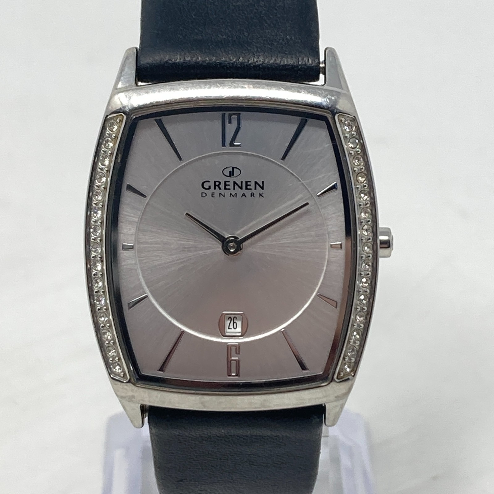 Skagen Grenen Watch Women 29mm Silver Tone Date Crystals Leather New Battery