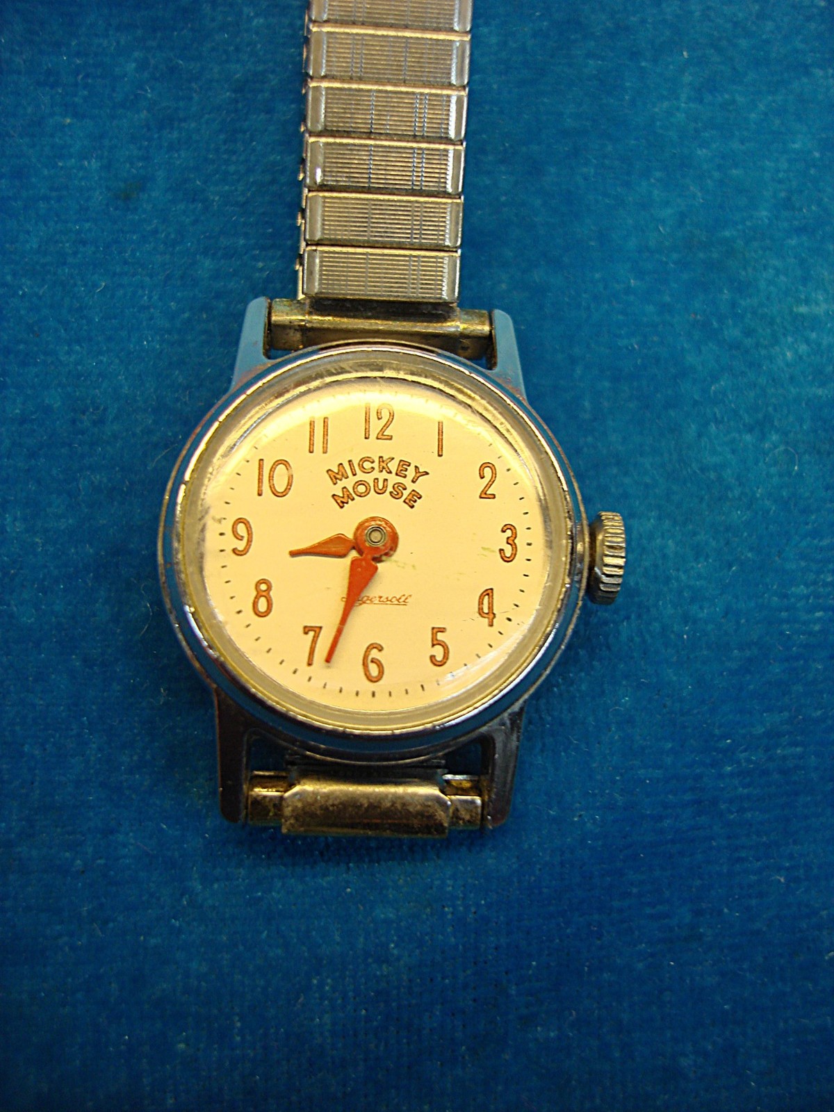 VINTAGE U.S.WATCH/INGERSOLL MICKEY MOUSE WRISTWATCH – STEM WIND TYPE