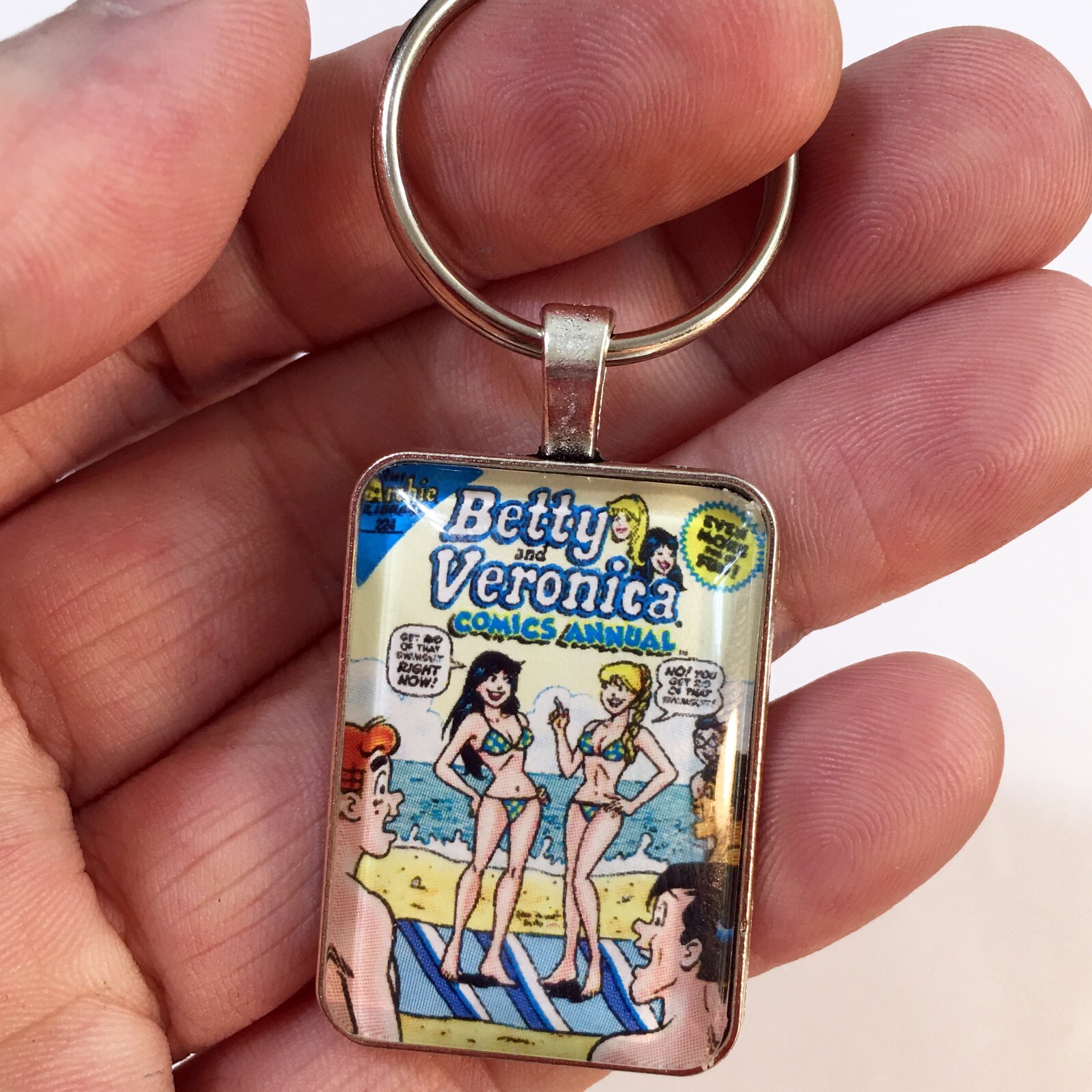 Betty & Veronica Annual #224 SEXY BIKINI COVER Key Ring or Necklace Comic Book