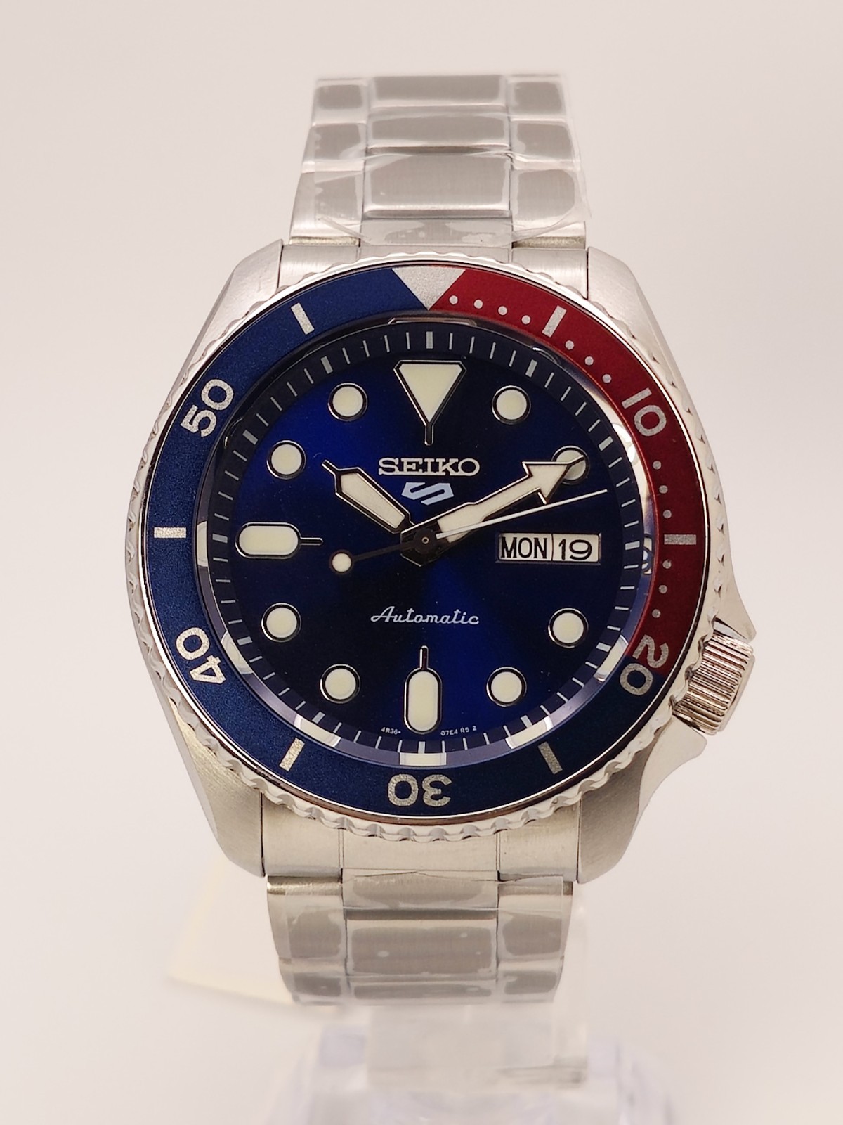 Seiko 5 Sports SRPD53K1 “Pepsi” Bezel Automatic 42.5mm Blue Dial Steel Watch