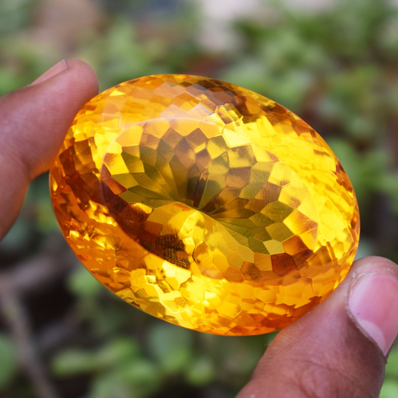 431.75 CT Flawless Yellow Orange Topaz Oval Cut Certified Loose Gemstone