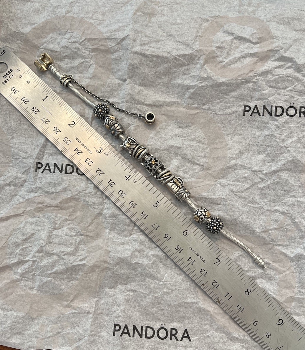 authentic pandora bracelet with charms – Retired – RARE – pre owned Two Tones