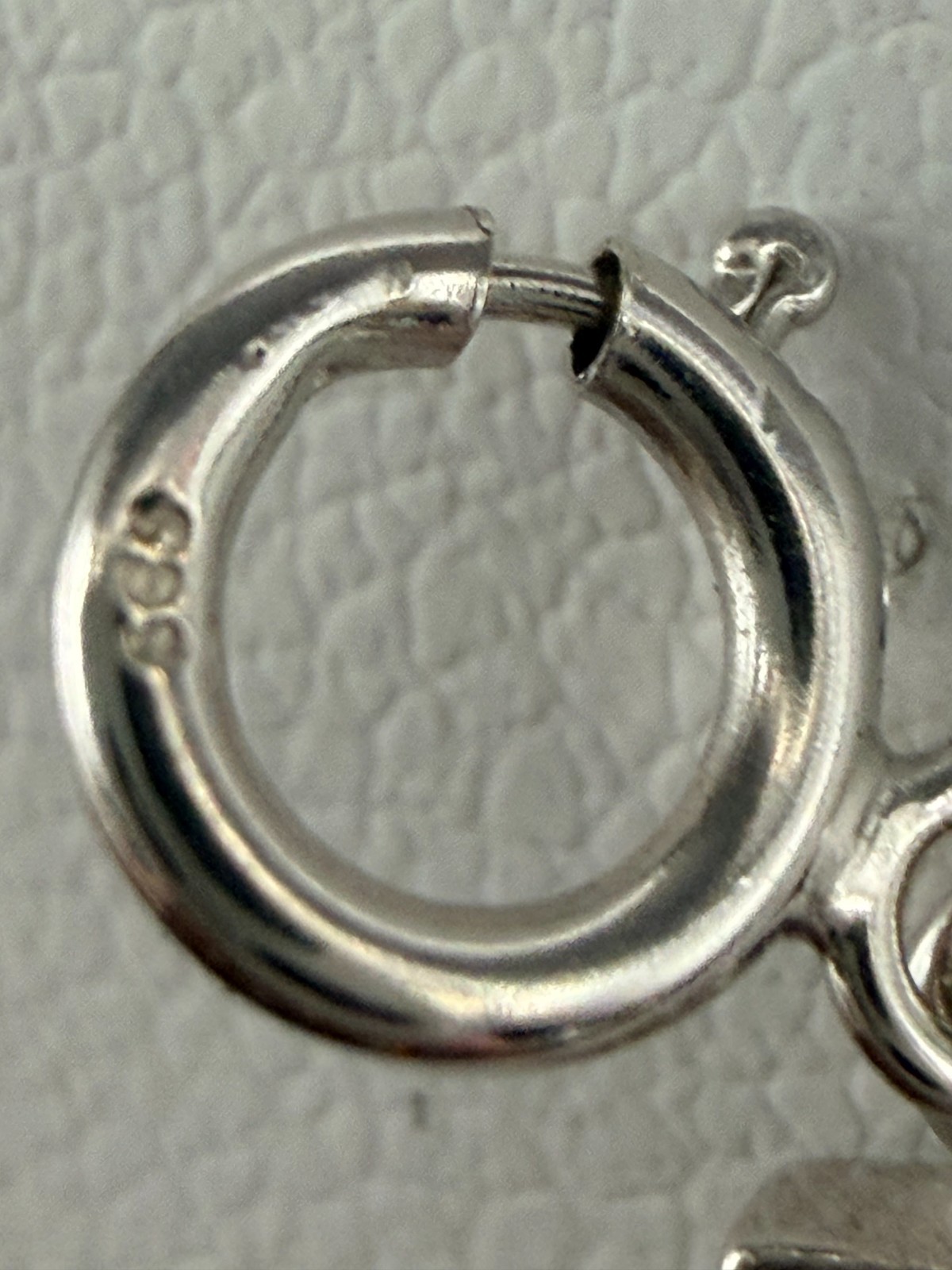 14K White Gold Diamond Charm – 0.5 g