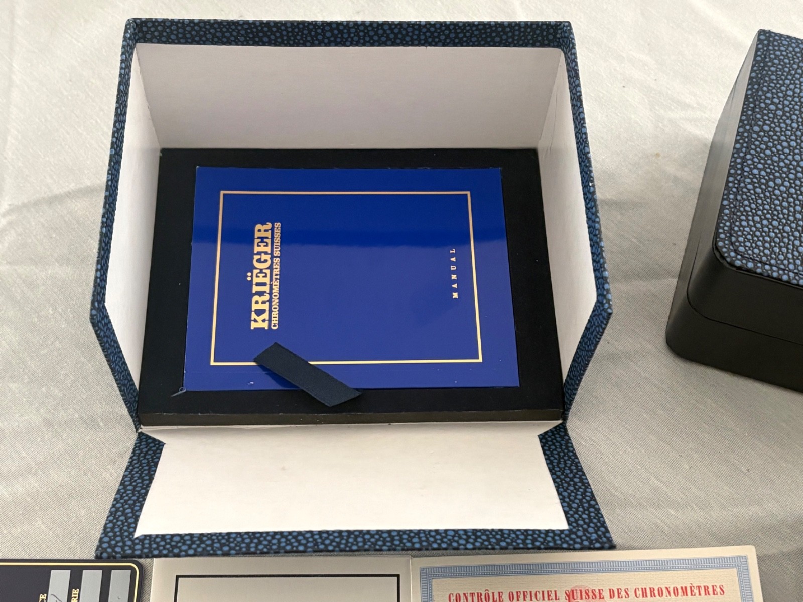 Krieger Chronometres Suisses Blue Stingray Skin Watch Box w/ Booklet / Papers