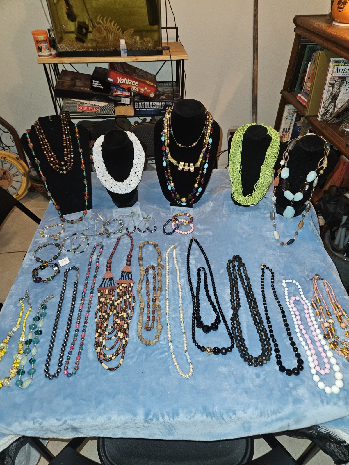 Vintage Jewelry lot Signed-Unsigned 1/2 Lbs 8-15 Very Nice Pieces.