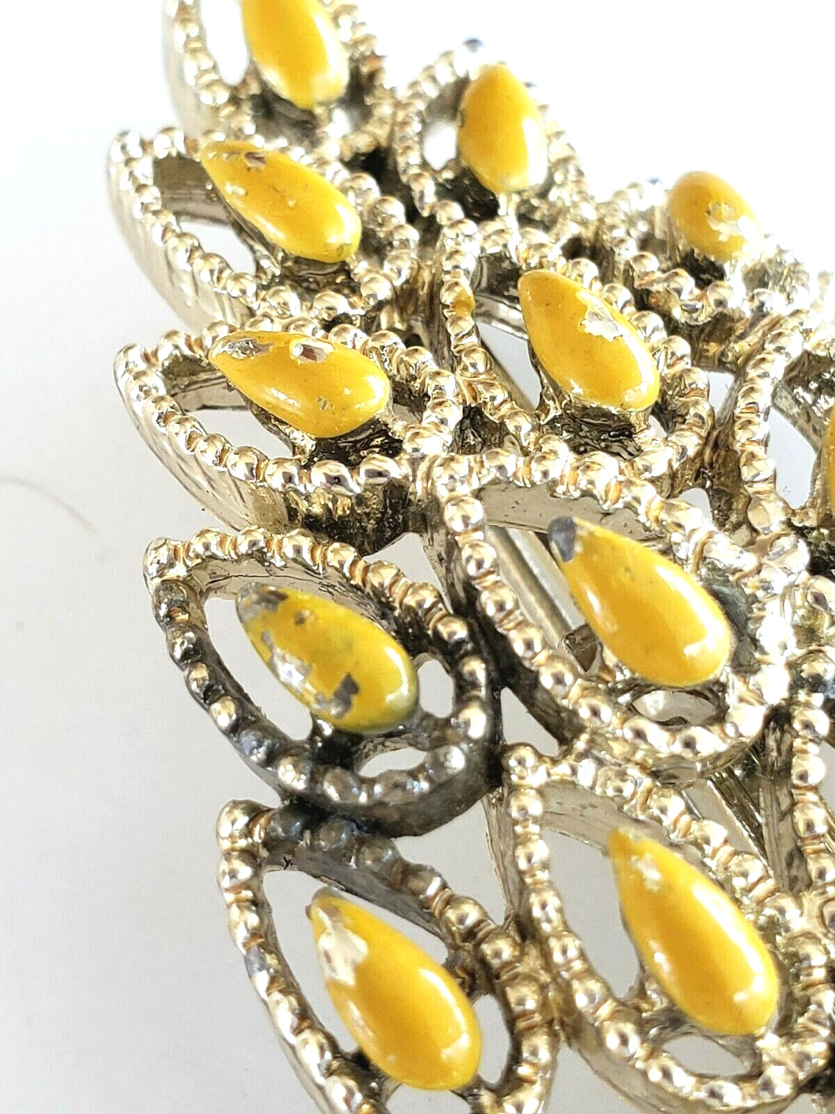 Vintage Gerry’s Yellow Enamel Leaf Gold Tone Pin 2.5″