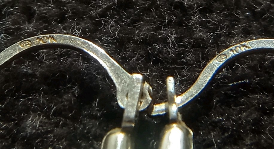 Vintage 10k Yellow Gold Latch Back Snap Classic Shrimp Twist Oval Hoop Earrings