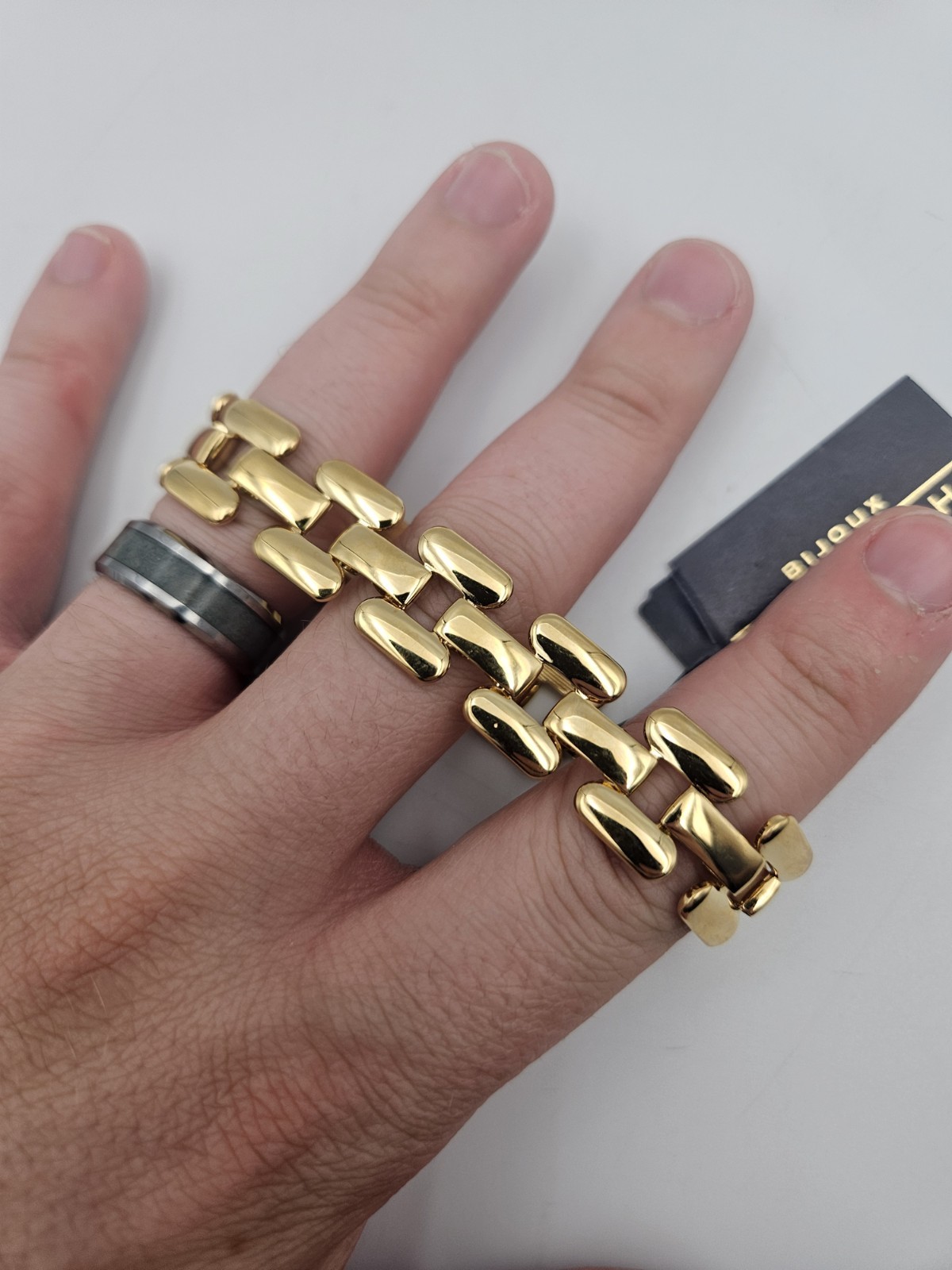 Vintage Bijoux Givenchy Gold Tone Panther Link Bracelet 8″