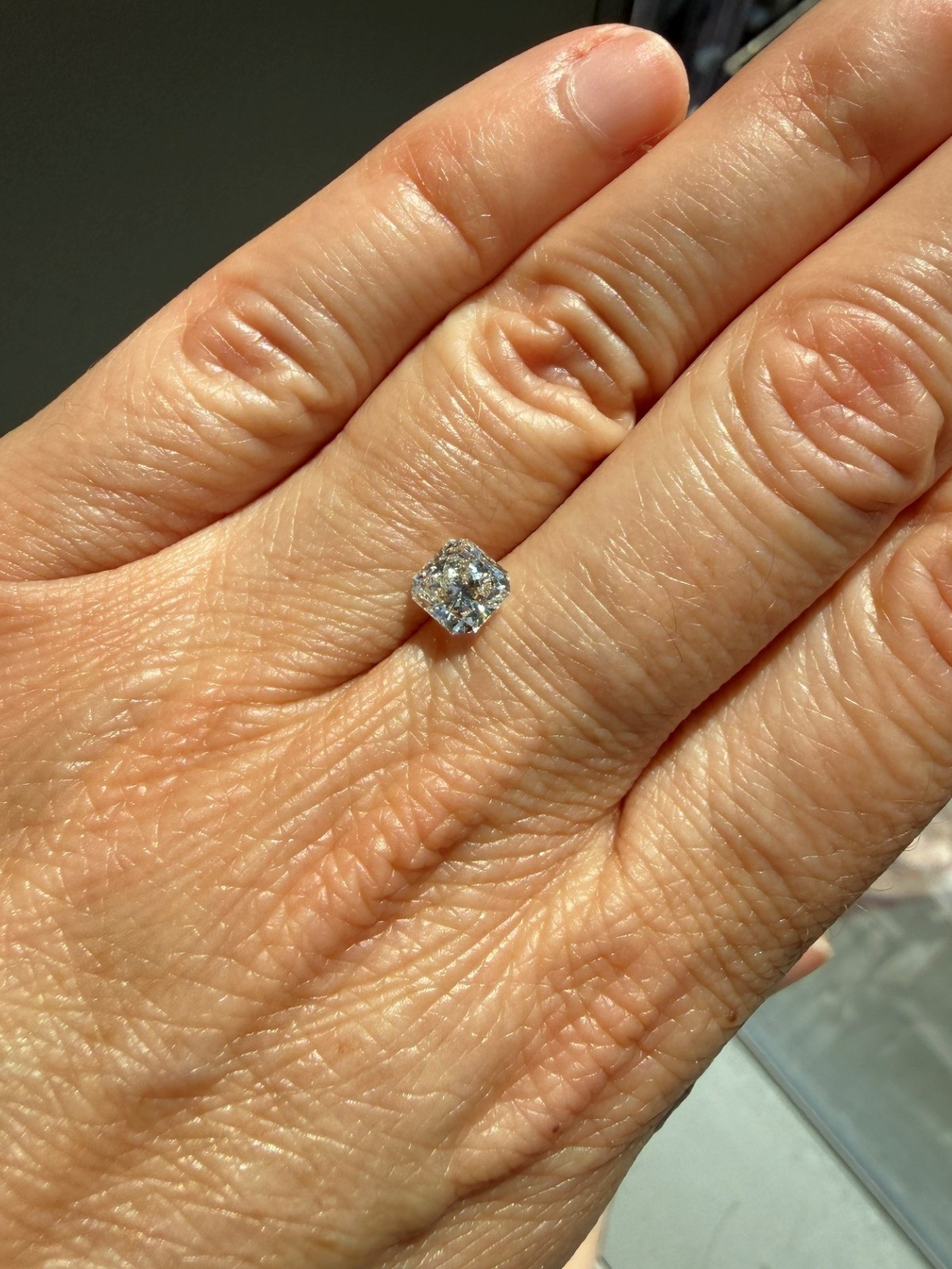 Loose Natural Untreated Earth Mined Radiant Diamond 1.01ct H SI1 GIA Certified