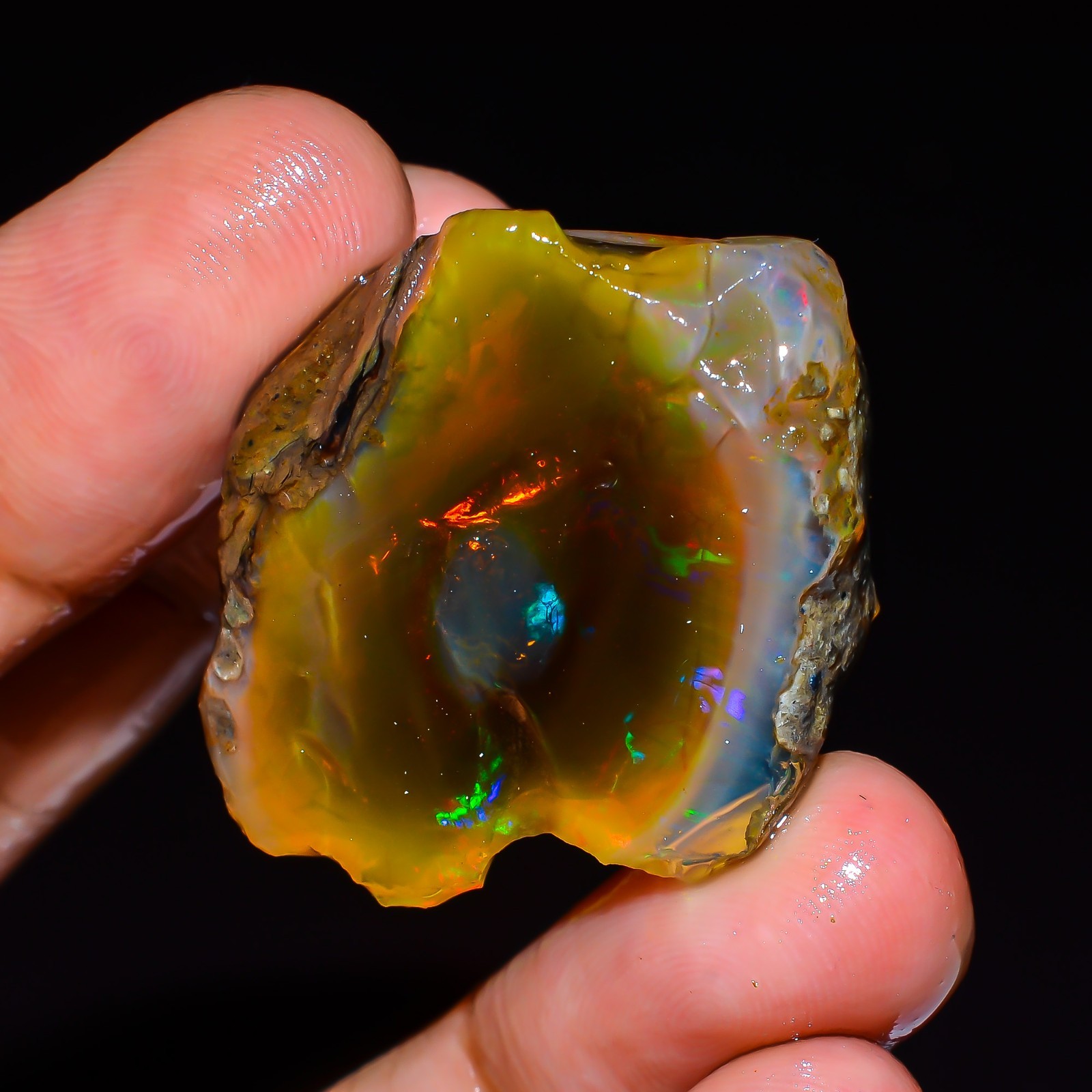 50.5 Ct Amazing Natural Welo Fire Ethiopian Opal Fancy Oil Rough Loose Gemstone.