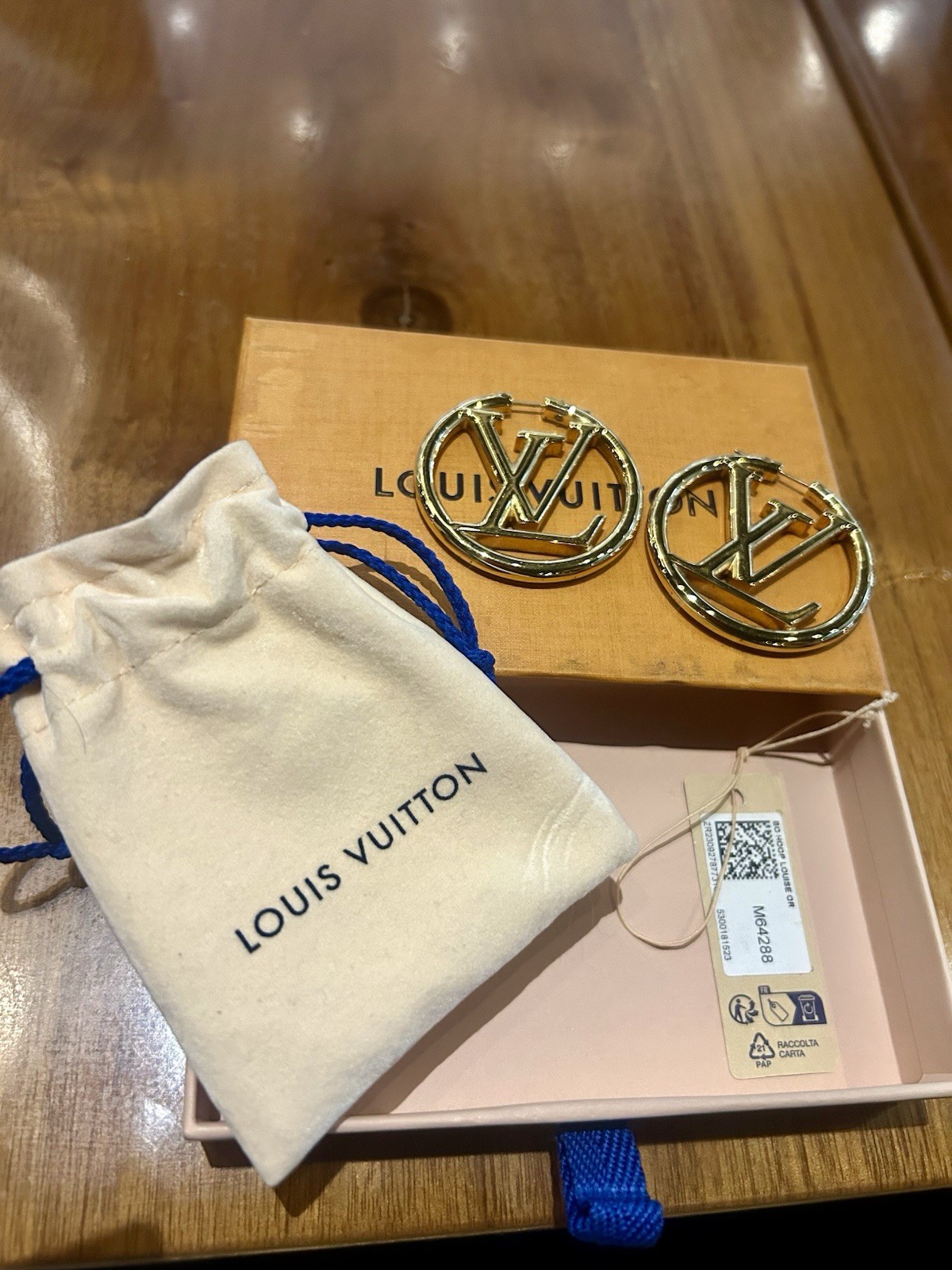 Louis Vuitton Louise Hoop GM Earrings Gold Metal Logo Hinged Closure M64288