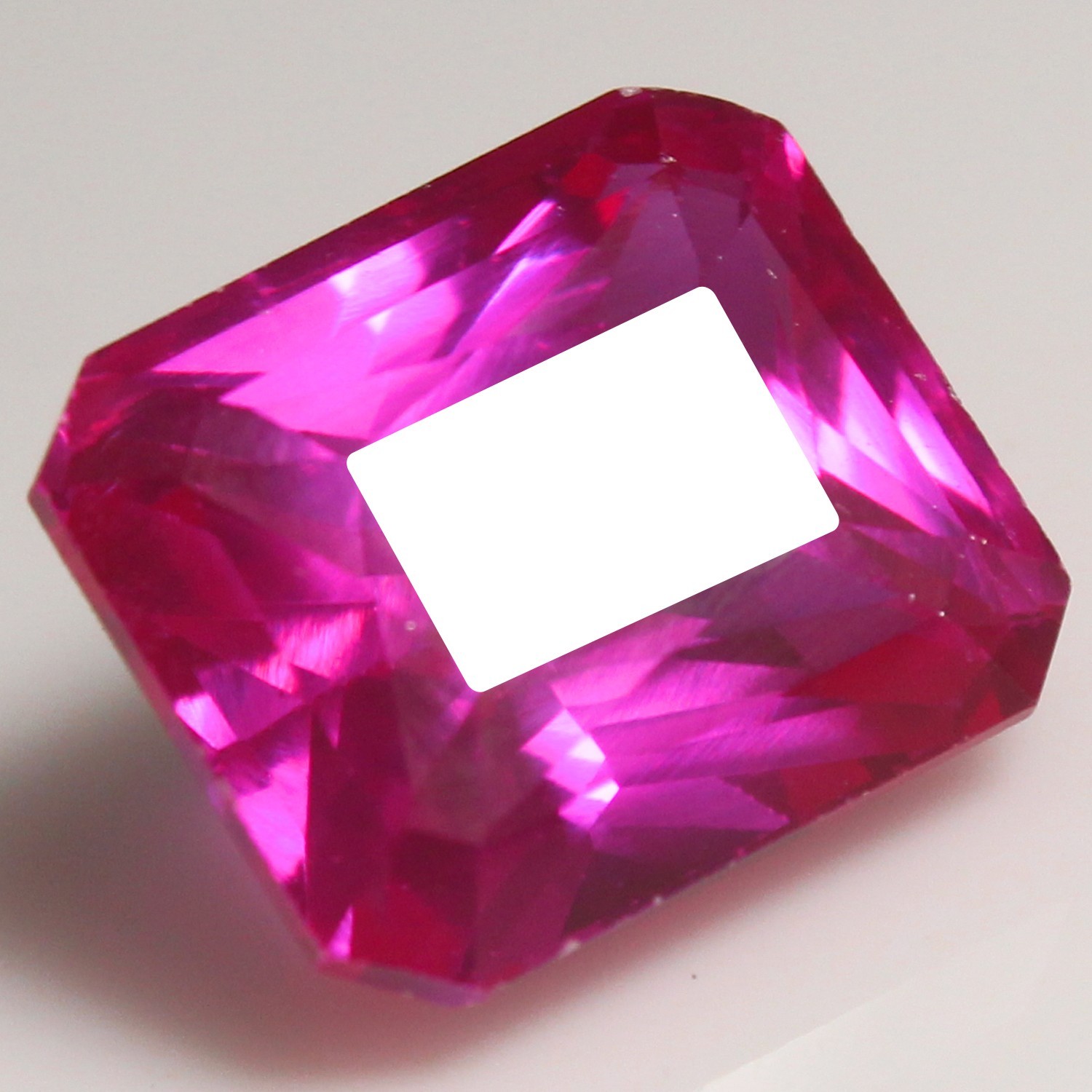 Natural 12.75 Ct Certified Utah Red Beryl Bixbite 12×11 MM Emerald AAA+ Gemstone