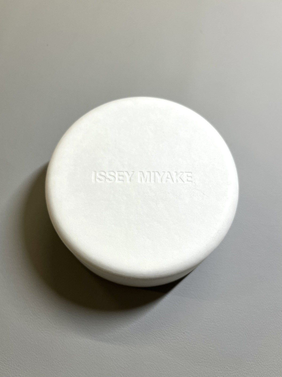 Issey Miyake O-Bold NYAS001 Clear Bangle Wrist Watch Unisex Transparent New Box