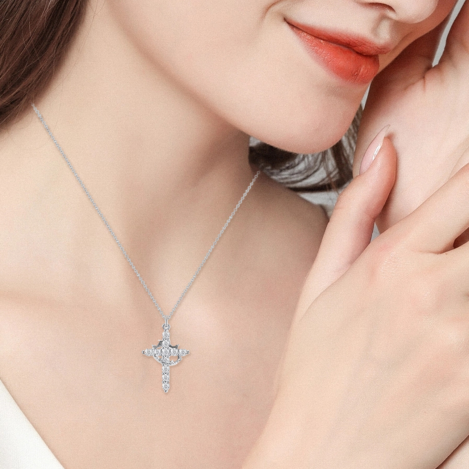 Crown Cross Necklace for Women 18K Gold Plated Crown Cross Pendant Necklace Simp