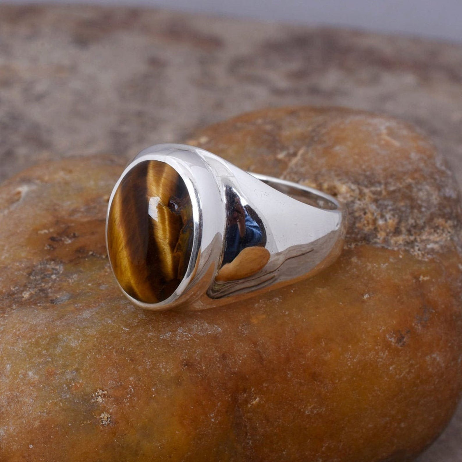 Solid 925 Sterling Silver Natural Tiger’s Eye Oval Gemstone Men’s Unisex Ring
