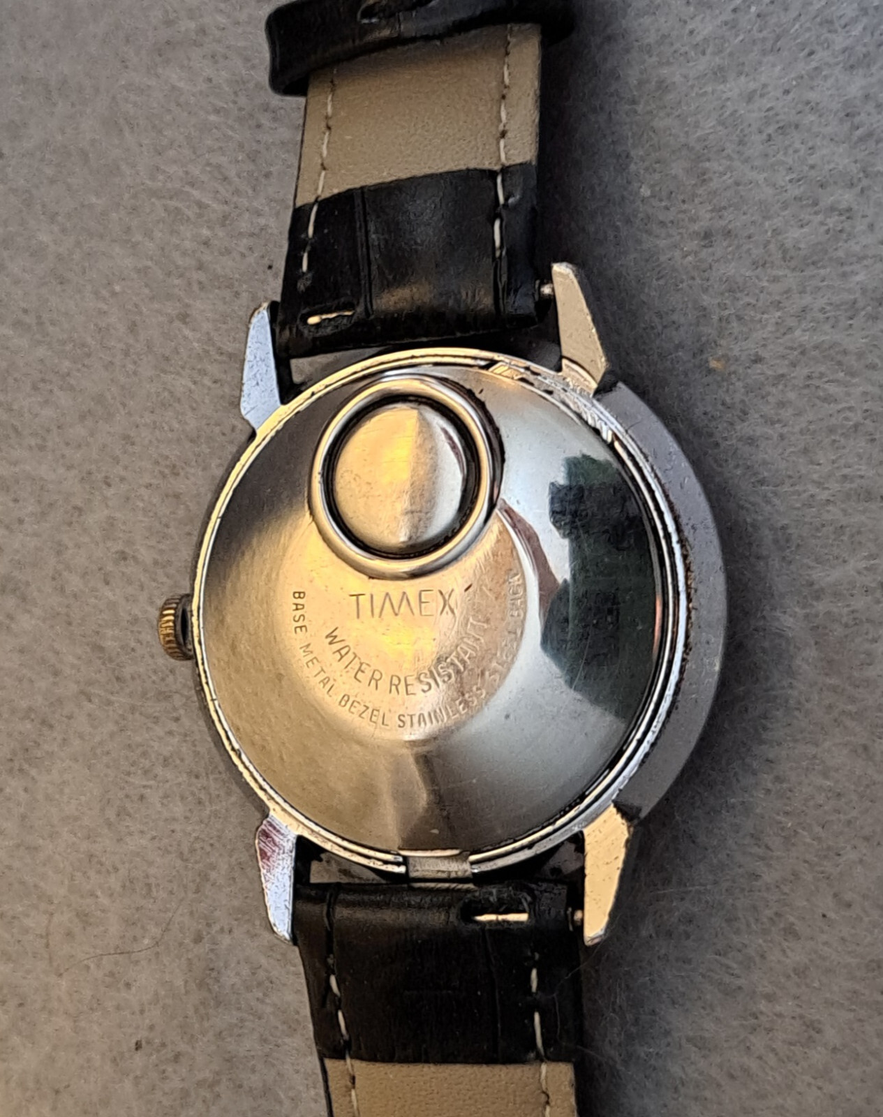 A Very Nice Vintage 1976 Timex Dynabeat Mens watch 77152-25376