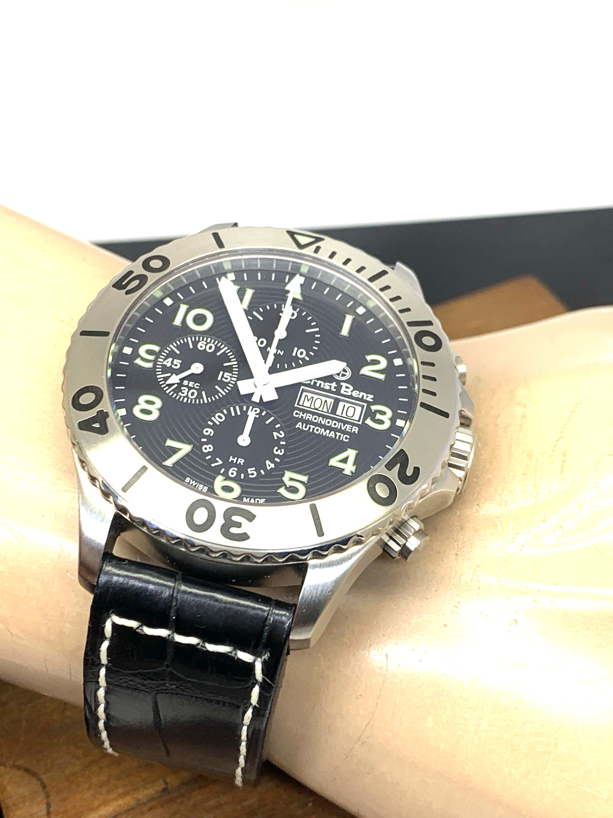 Ernst Benz Men’s Watch GC10721 Chrono Diver Swiss Automatic Black Dial 47mm