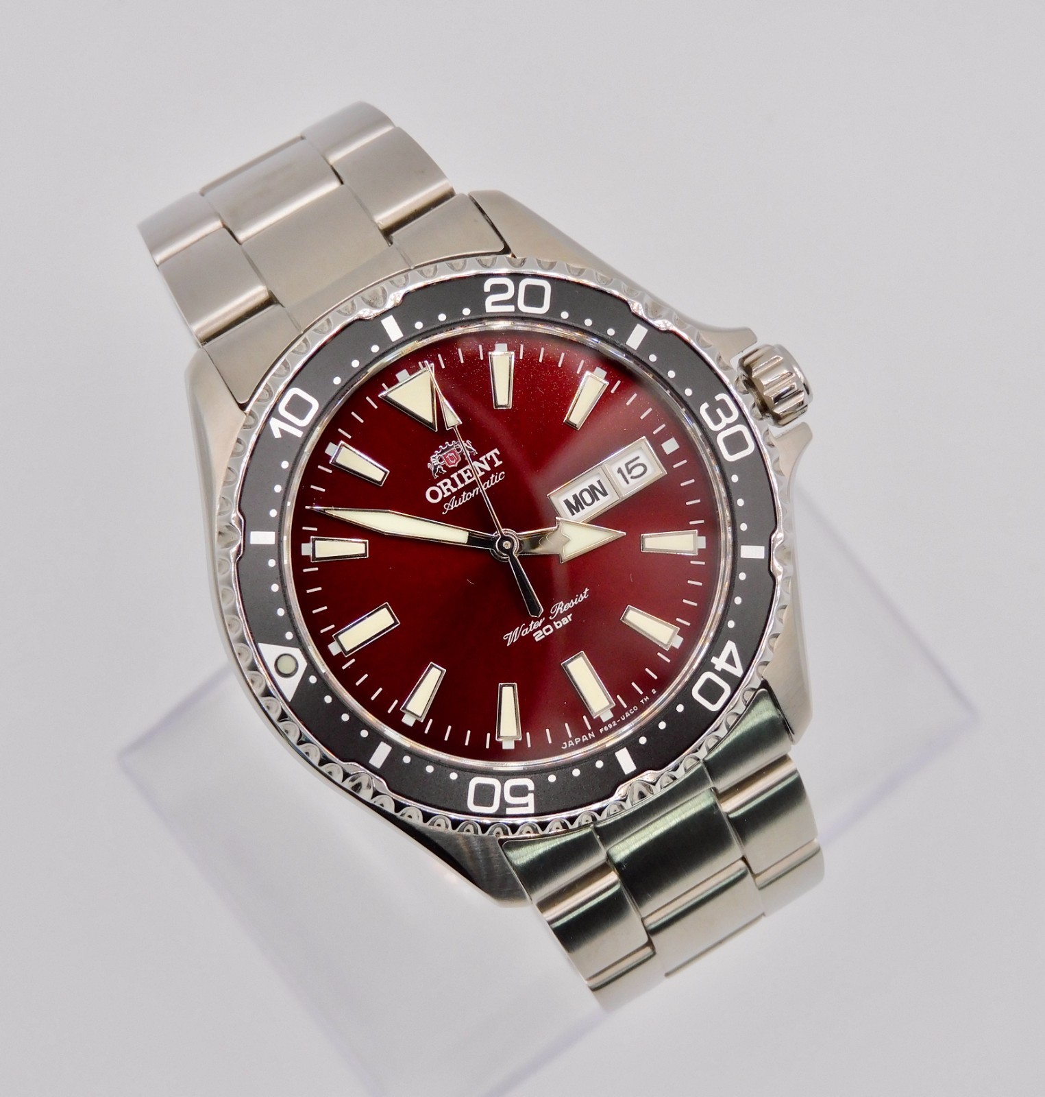 NEW ORIENT WATCH Automatic MAKO Red Men’s RN-AA00033R in BOX