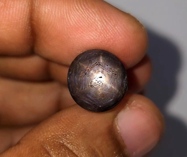 Natural Star Sapphire Cabochon 14.30 Ct Black Oval untreated loose gemstone