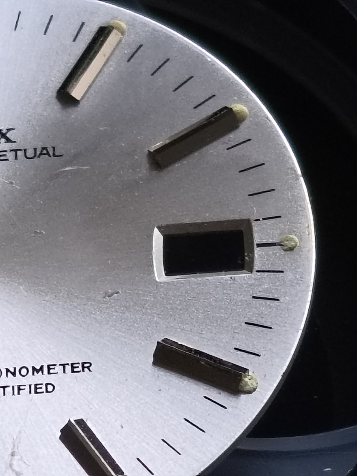 Rolex Oyster Perpetual Date Silver Metal Dial with Non-Numeric Hour Marks pn S2