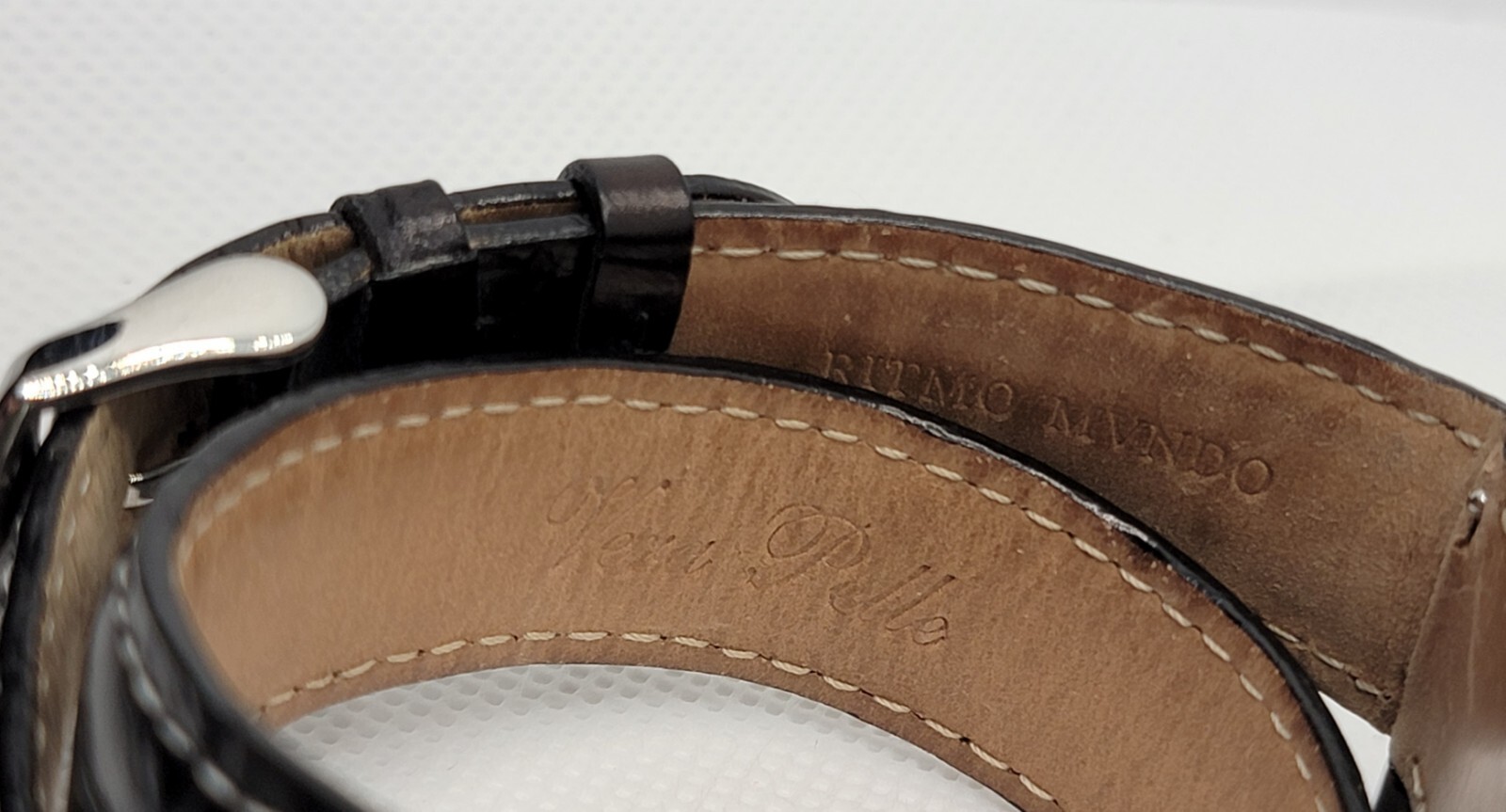 Ritmo Mvndo Silver Tone Vera Pelle Black Leather Wrap Around Strap Watch G5