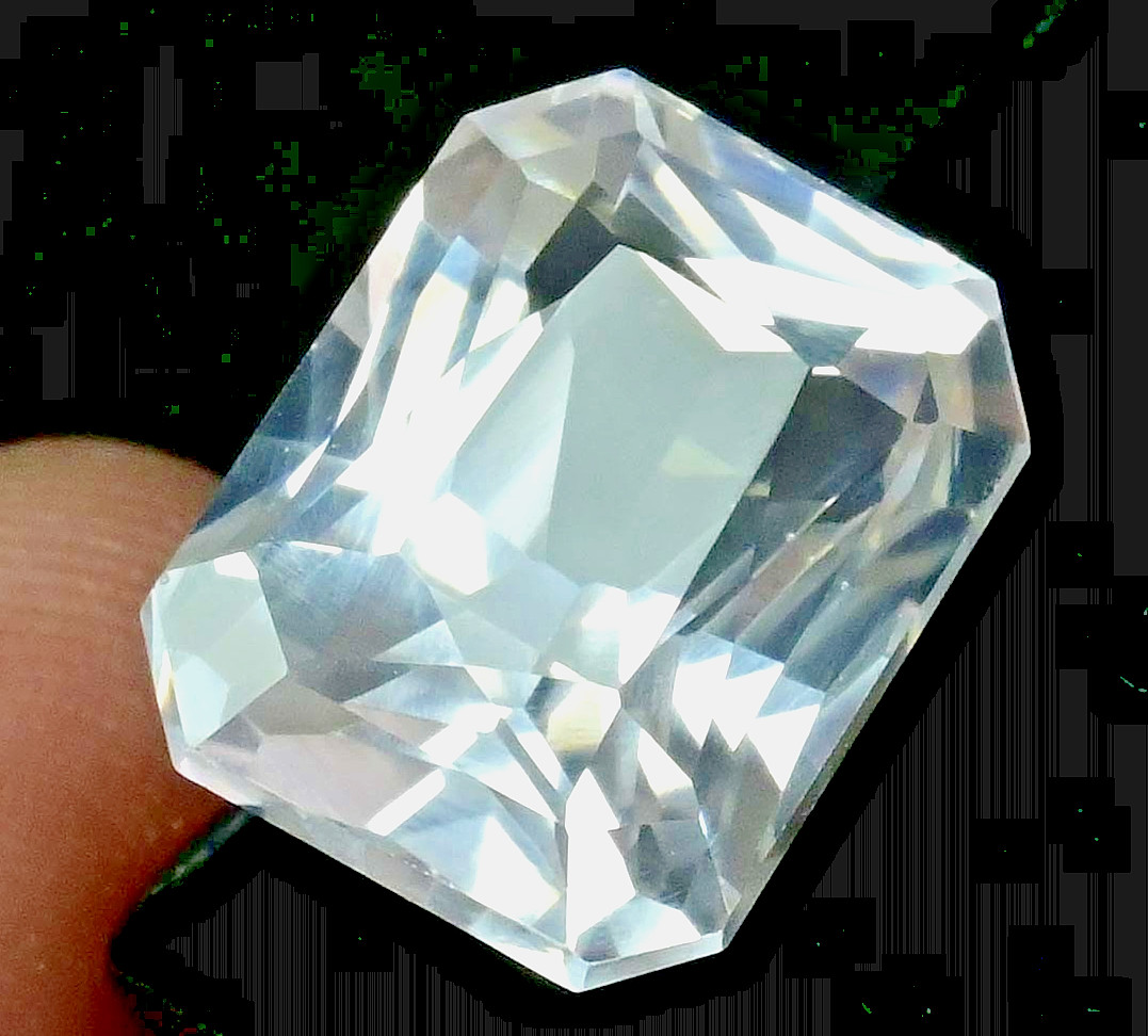 20.00 Ct Flawless Natural Montana White Sapphire Radiant Cut Certified Gemstone