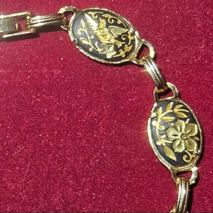 Vintage Damascene gold & Black Etched Dove Pattern Link Bracelet