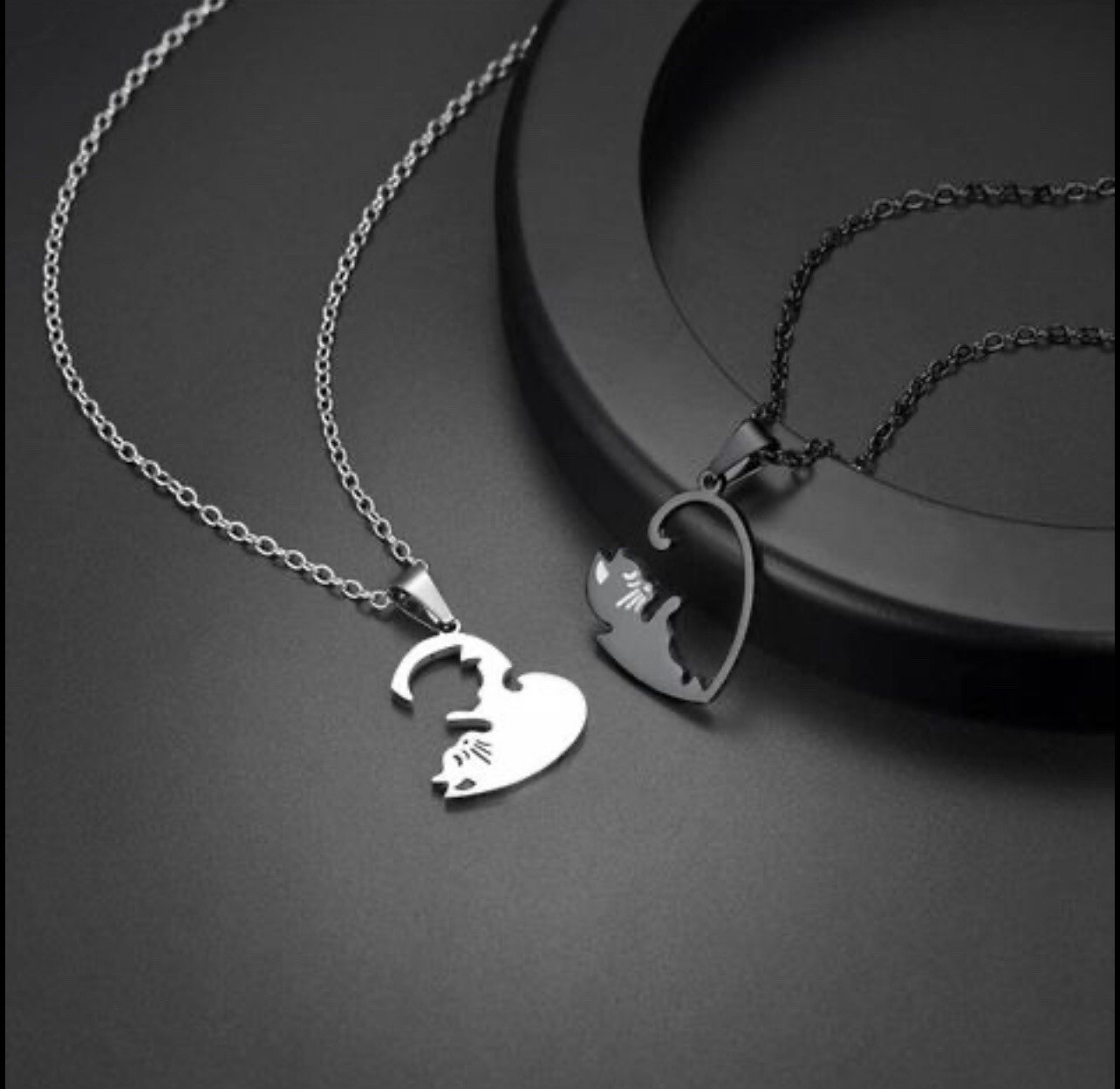 Yin & Yang Cat Necklaces 2 Pieces 💔 Available In Black & Silver & Gold & Silver