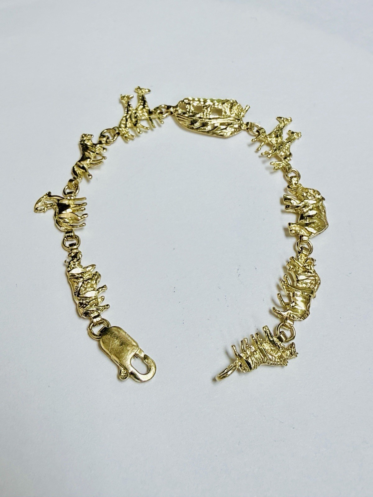 10K Solid Yellow Gold Noah’s Ark Bracelet ~ 7 Inches~ 8.2 Grams