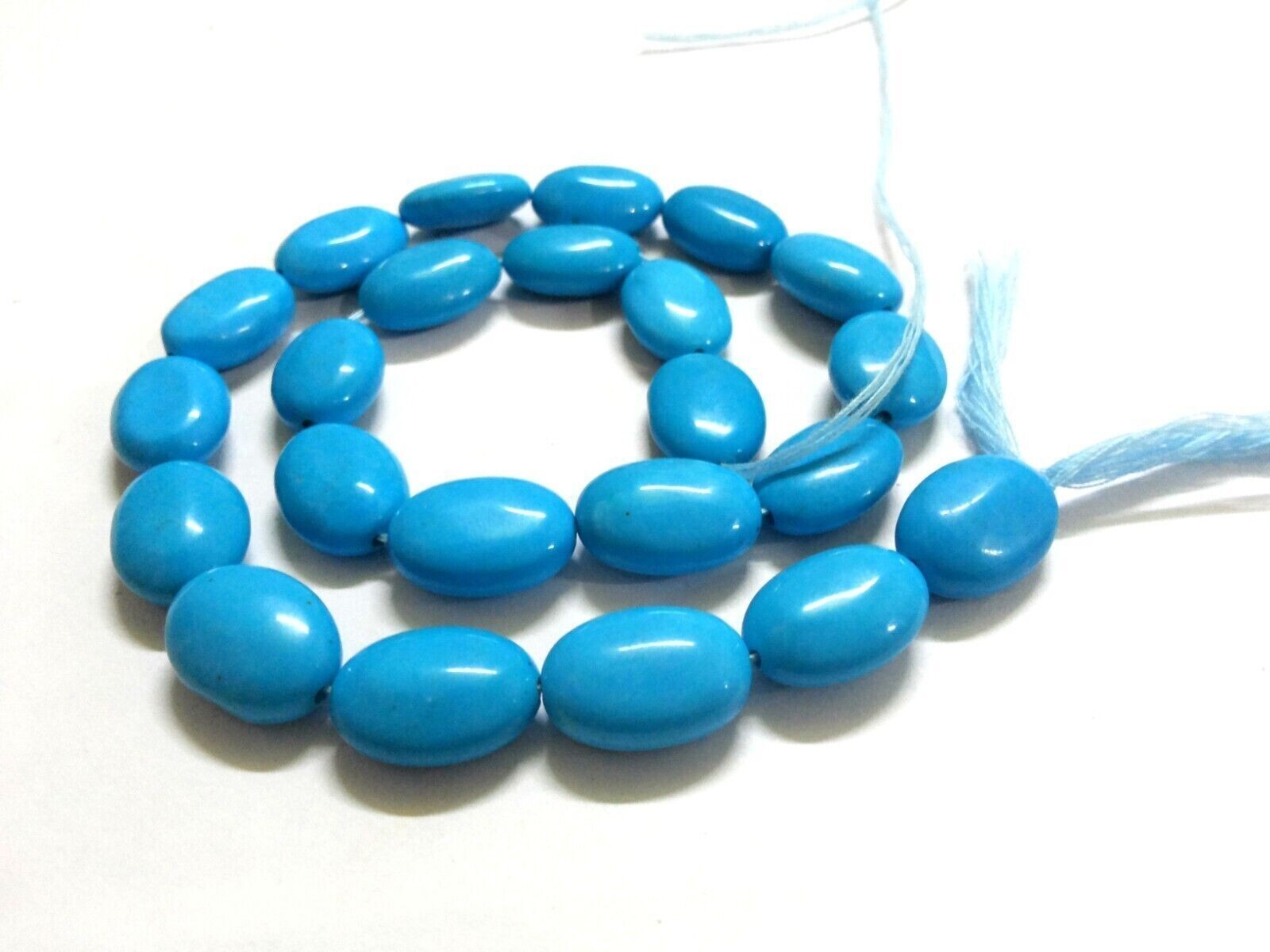 TURQUOISE OVAL SMOOTH HOWLITE SLEEPING BEAUTY GEMSTONE BEADS 14″ 1 STRAND