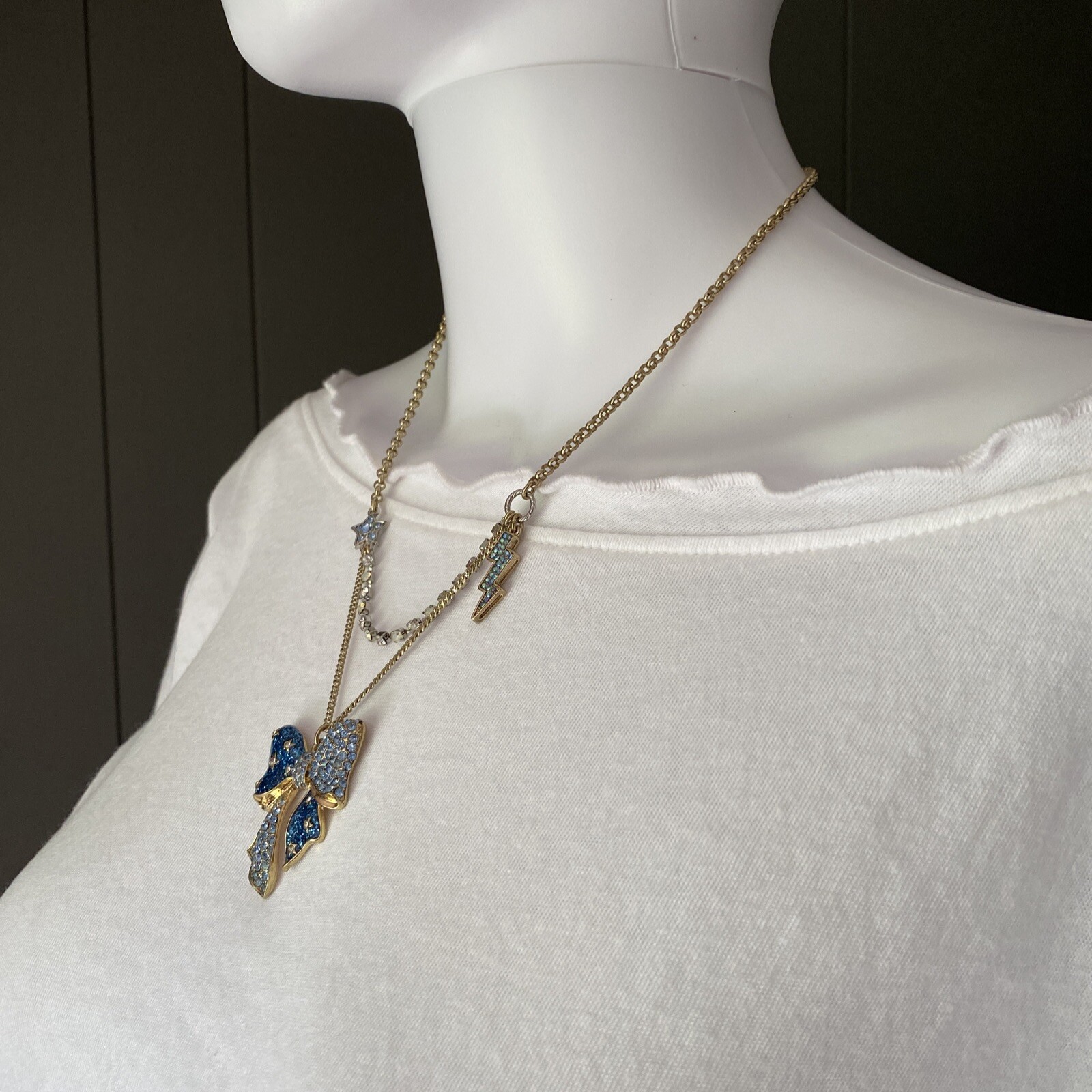 BETSEY JOHNSON Necklace HEAVENS TO BETSEY BLUE PAVE CRYSTAL Lightening Bolt, Bow