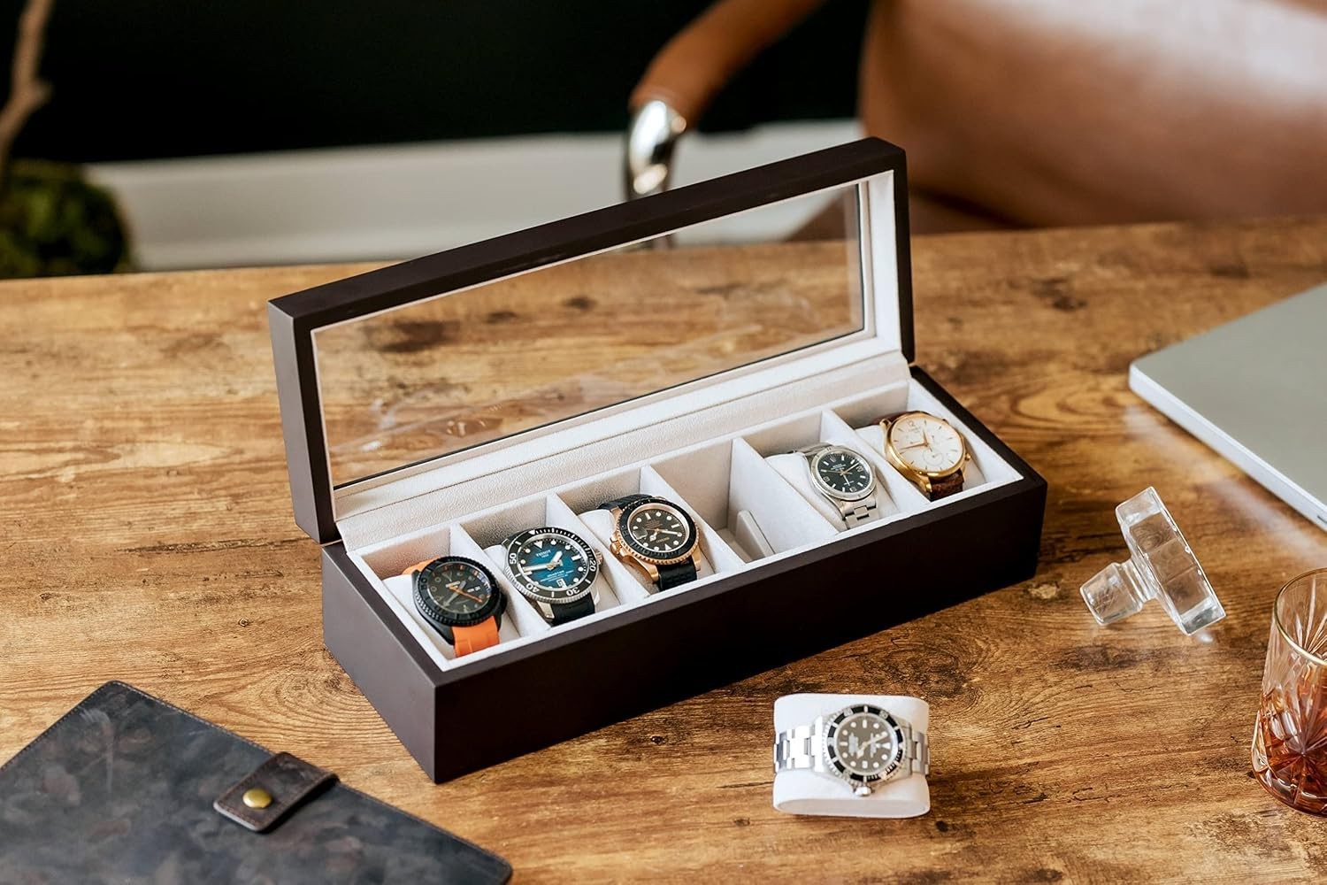 Classic Wood 6-Watch Display Case with Magnetic Closure – Timeless Elegance