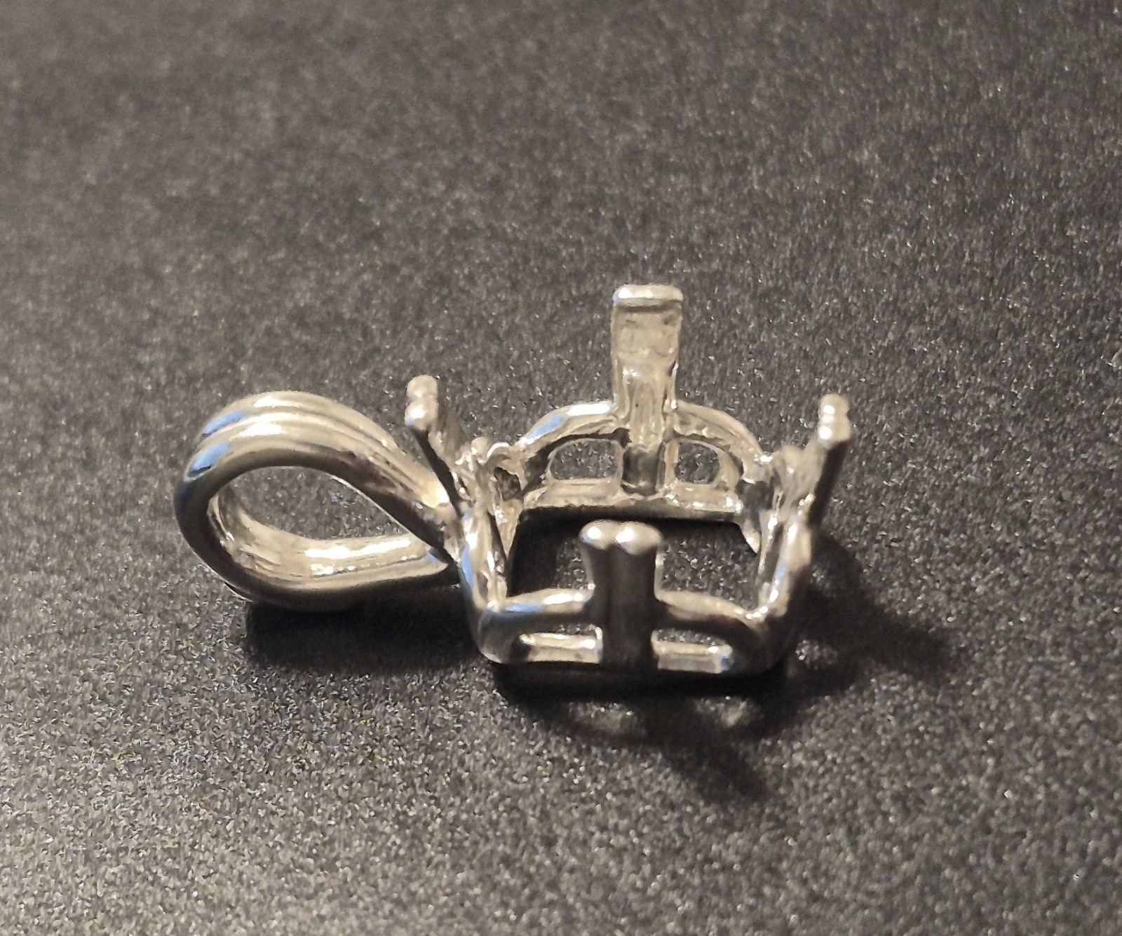 Emerald Cut 4 Prong Crown Regalle Pendant Setting Sterling Silver, Pre-Notched