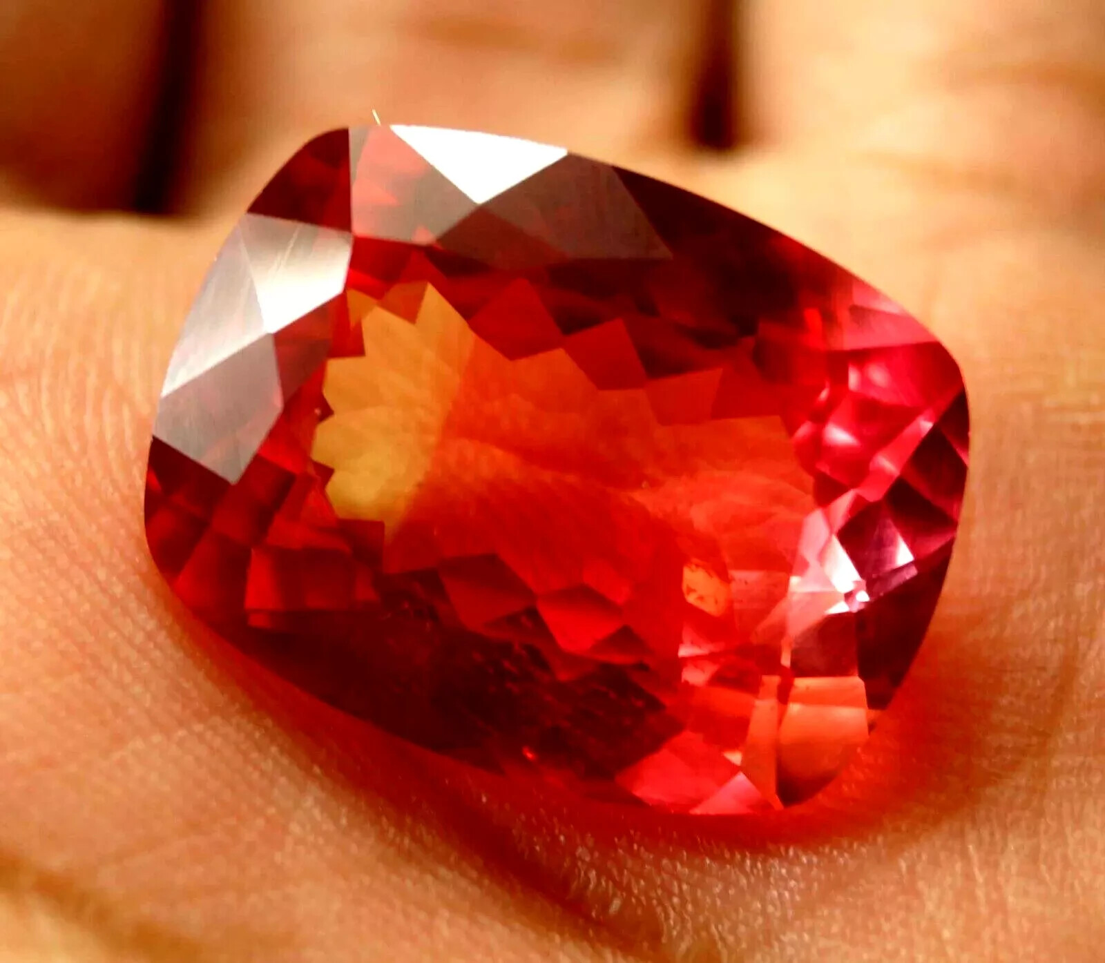 VVS Bi-Color Pitambari Sapphire Cushion Cut 39-41 Ct Natural Certified Gemstone
