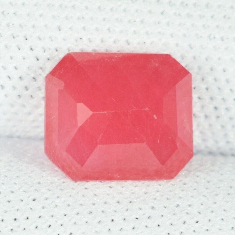 2.76 ct VERY RARE MASSIVE FINE RED NATURAL RHODONITE – OCTAGON See Vdo 0157 1s