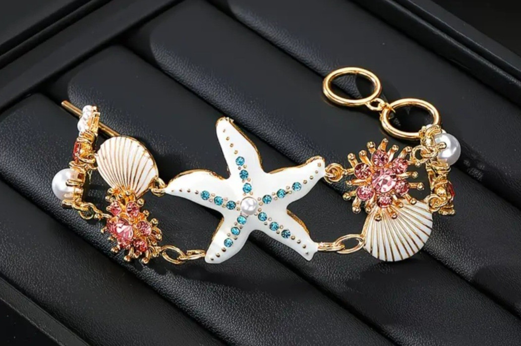 Seashell Starfish Bracelet Pearls Nautical Beach Themed Jewelry