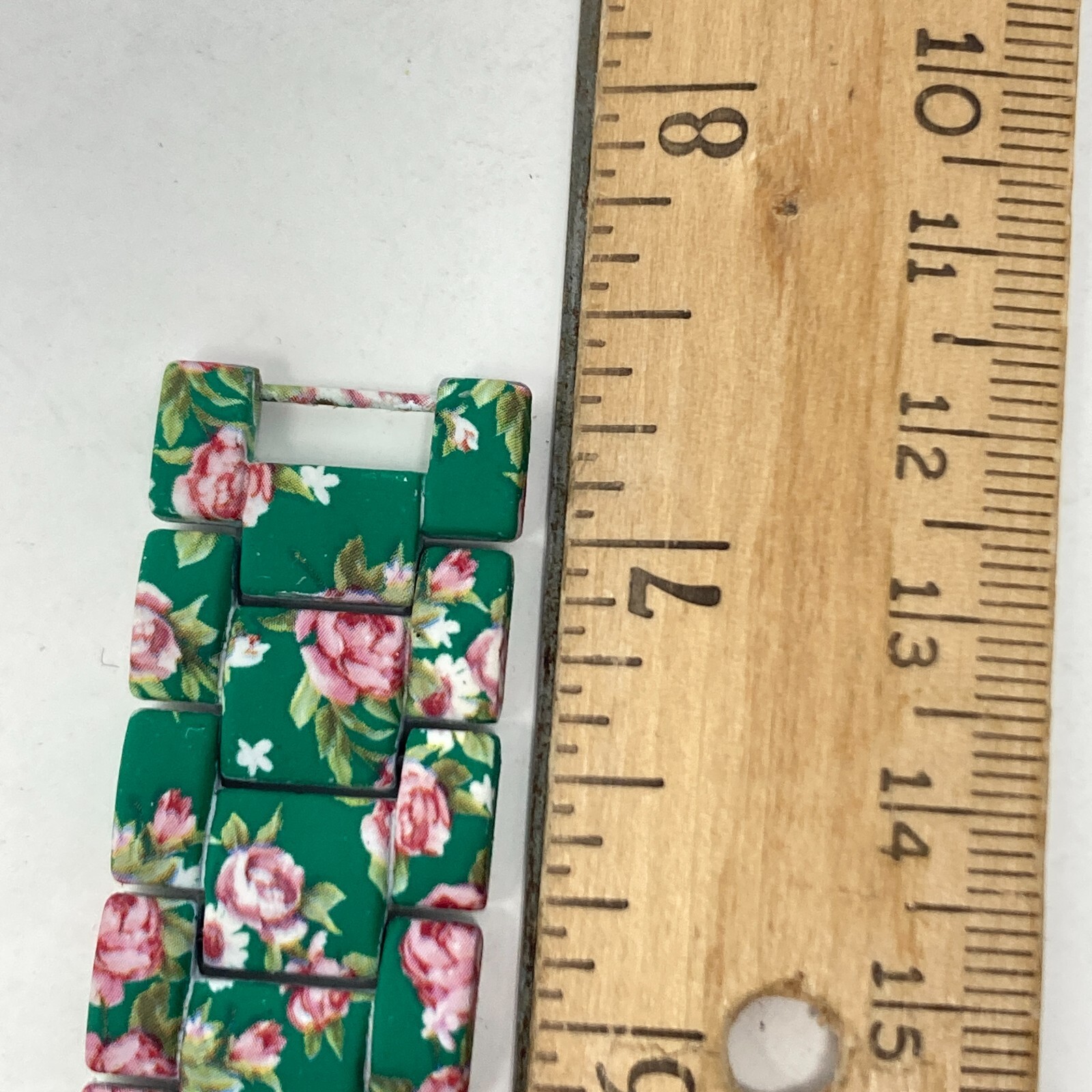 Kim Rogers Women’s Watch 39mm Green Pink Floral Spring Round New Battery 7″