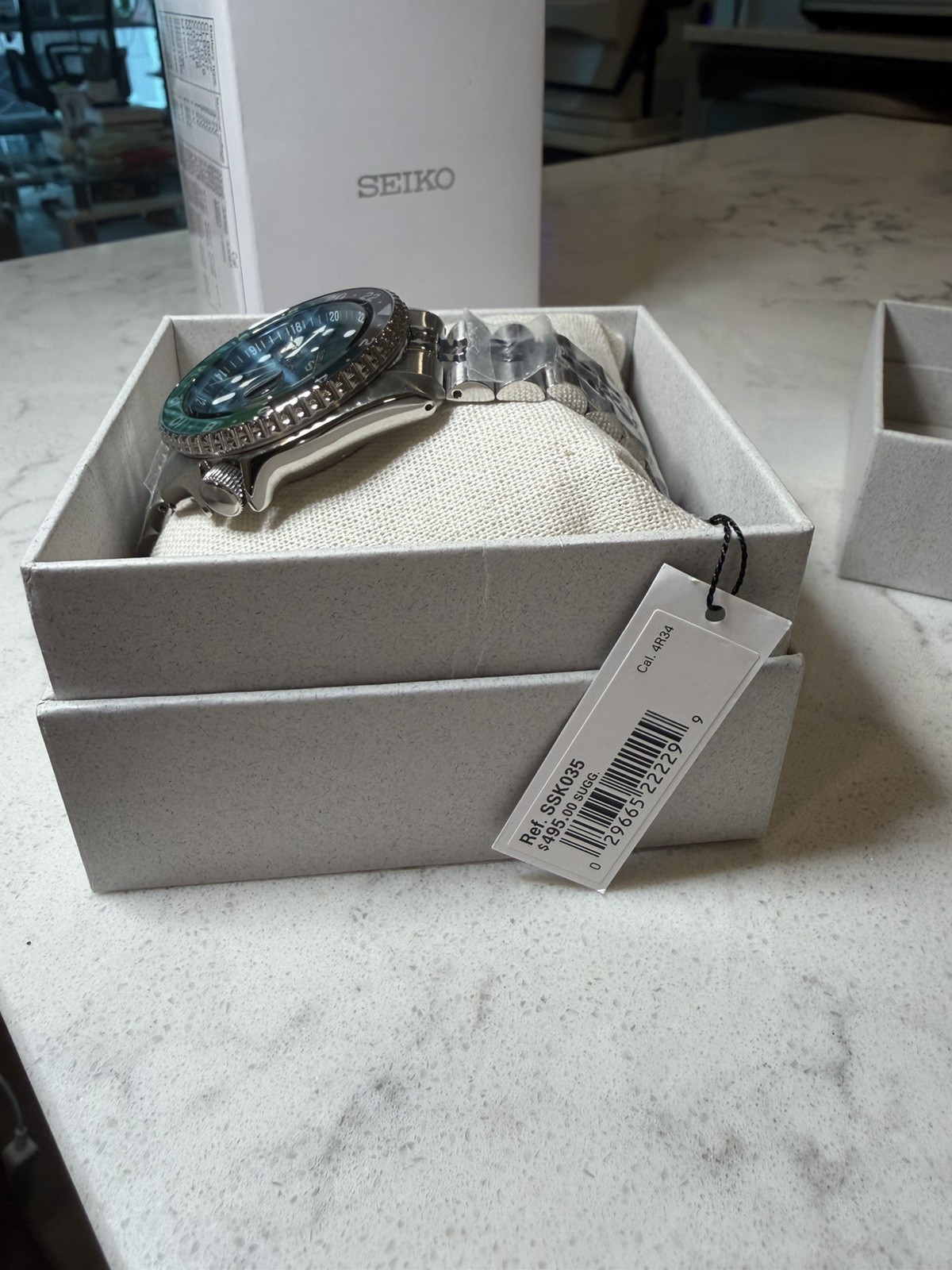 Unworn Seiko 5 GMT Automatic Watch Green Dial SSK035