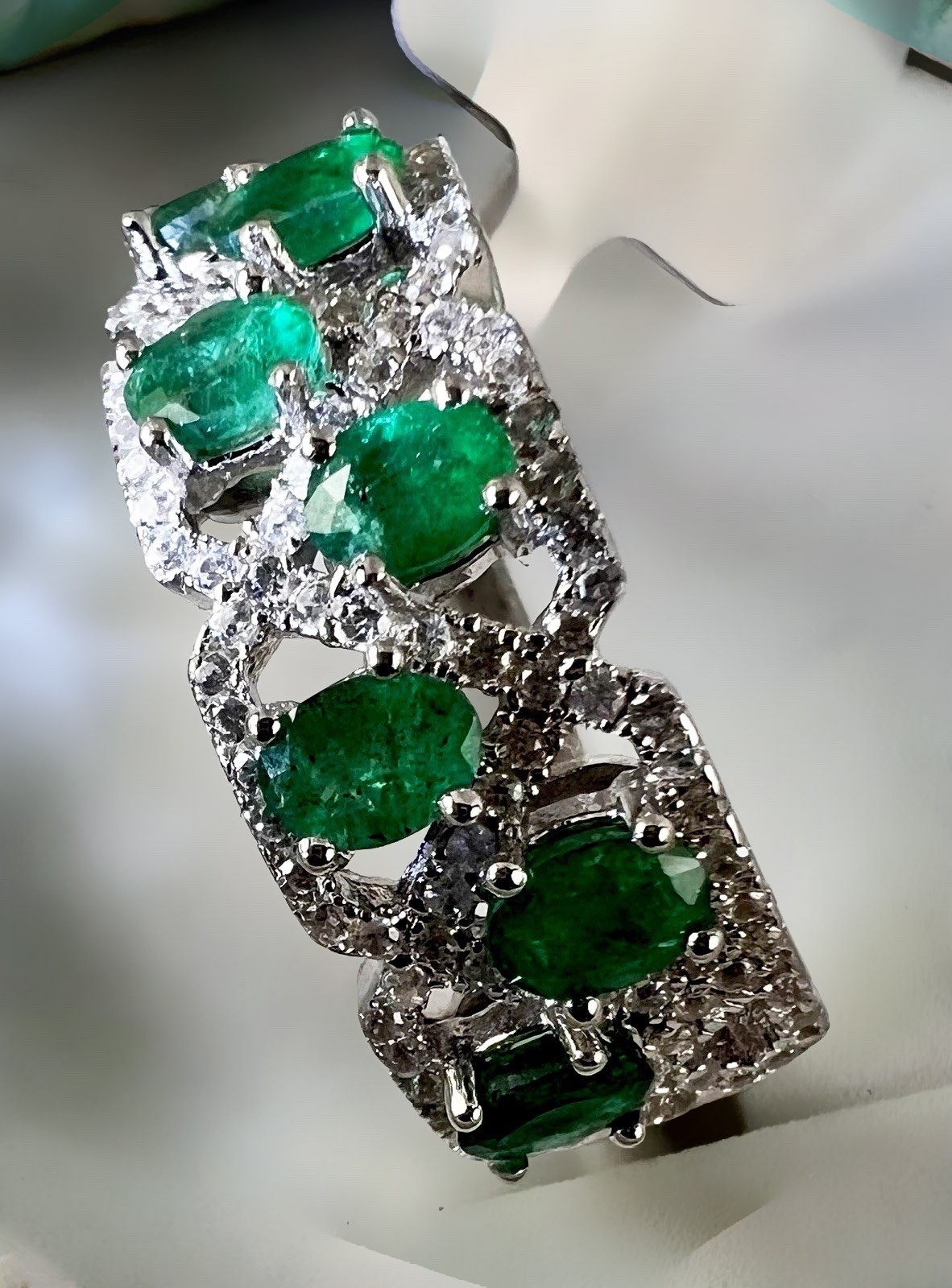 Natural Emerald 1.2ct Cluster Band Ring S925 Size 7.5 2nd Day Air Fast Shipping
