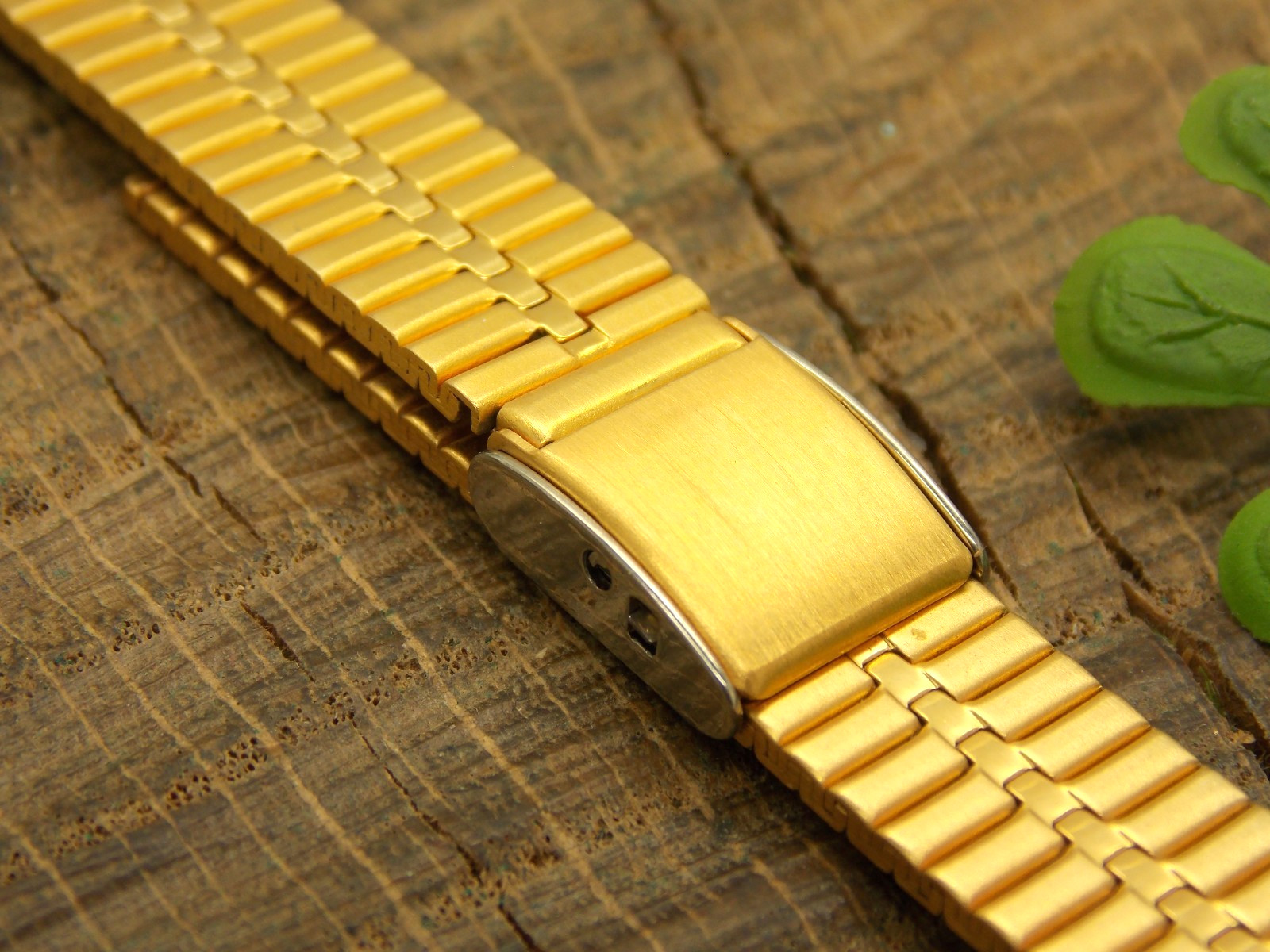 Vintage New Old Stock gold tone Speidel watch band bracelet 11mm Sliding Clasp