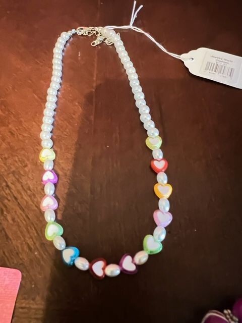 fiona Handmade Cupcake Beaded 5 Bracelets Set For Girls & a heart necklace