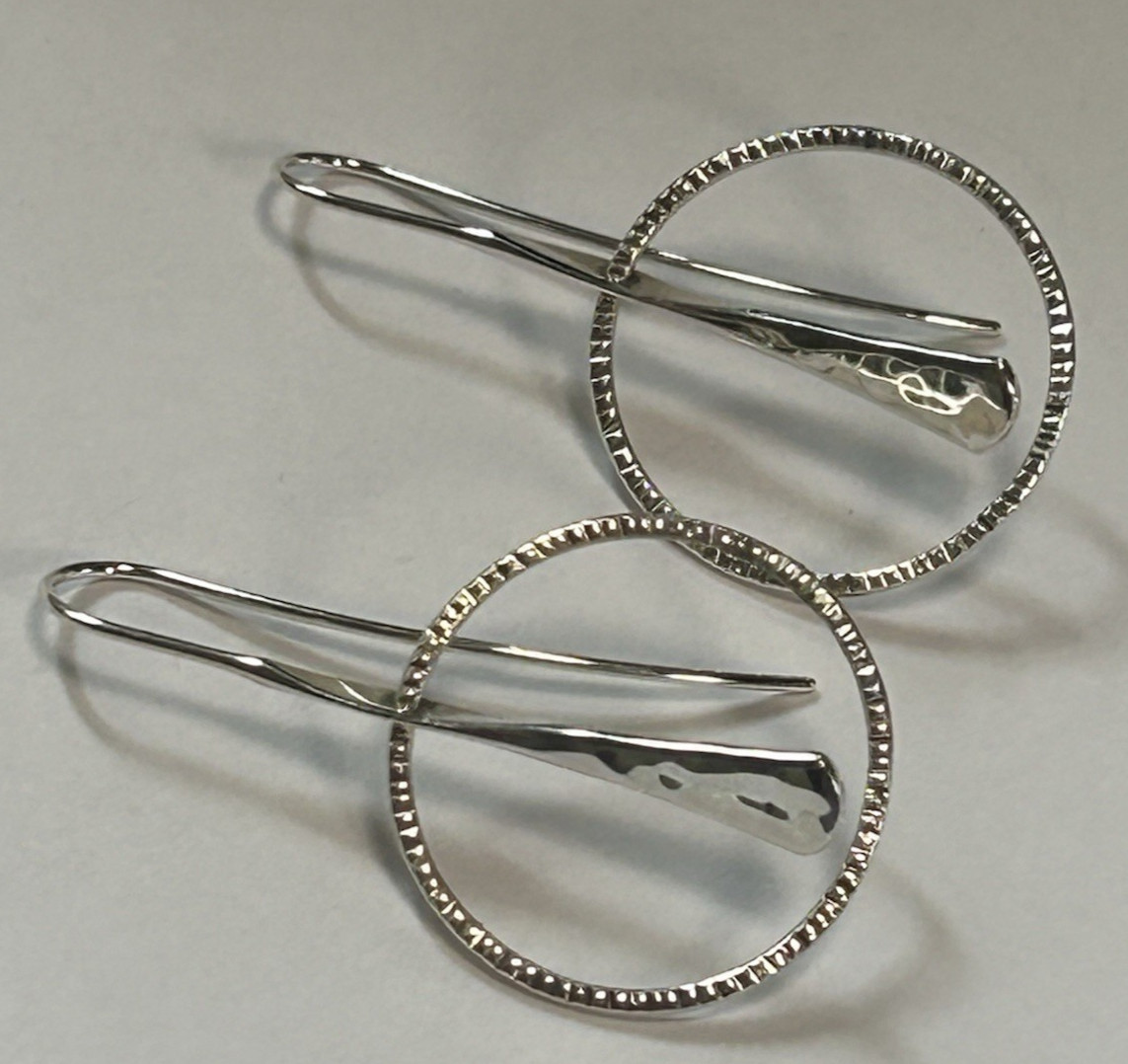 Ed Levin Sterling Silver Dangle Earrings Round Hammered 1 5/8″