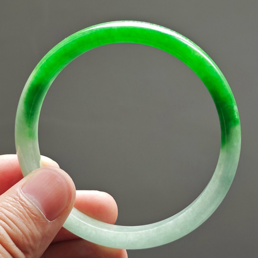 61mm Burma Natural Emerald Icy Green Jade Jadeite Bracelets Jade Bangle 4021