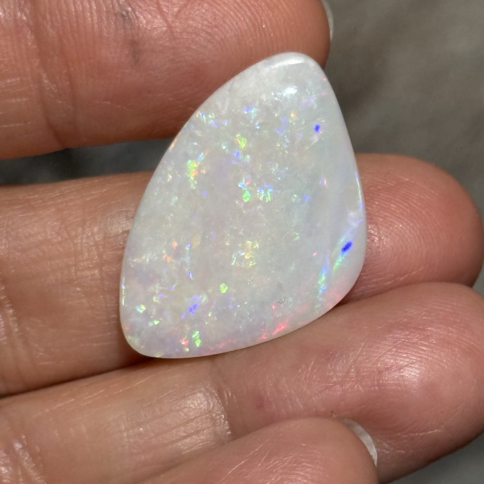 12.10ct 28c19x3.7mm Colorful White Australian Crystal Pipe Opal Cabochon Gem