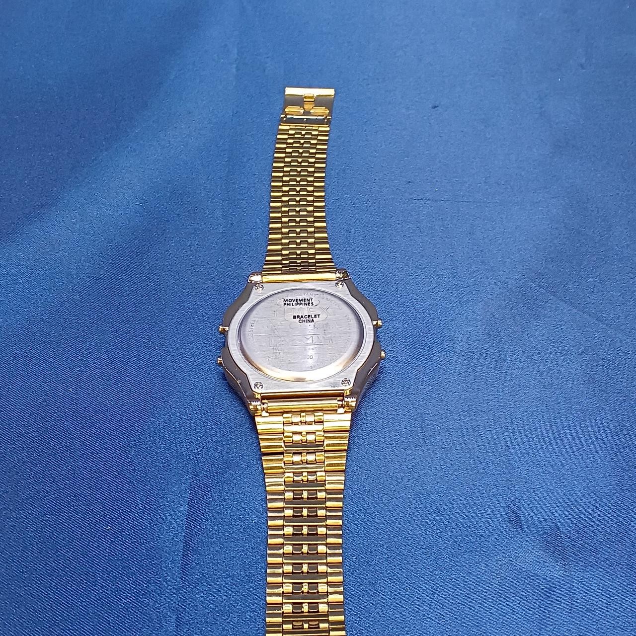TIMEX TW2U32000 Digital Quartz Wristwatch Pre-Owned