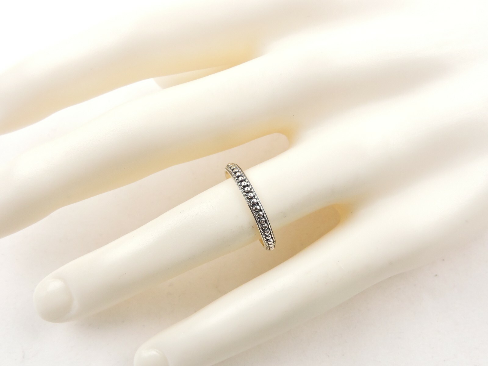 Sterling Silver Textured 3 mm Wide Band Ring – Free Gift Packaging