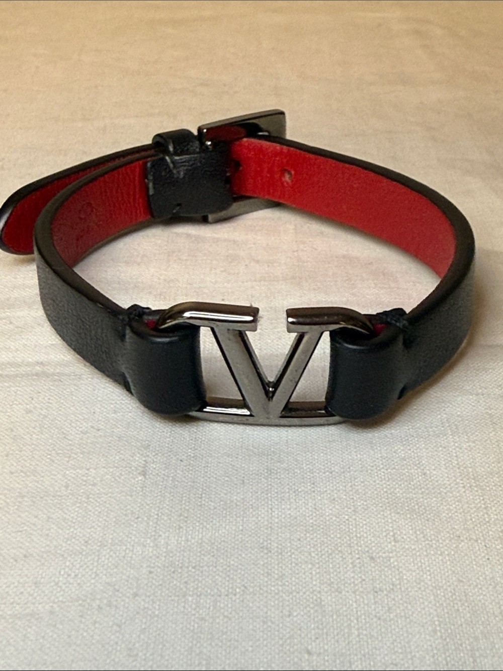 Valentino Garavani V Logo Leather Bracelet Black Red Bicolor Size 16cm
